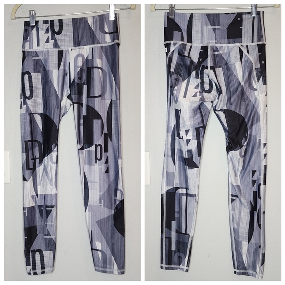 Demi Lovato x Fabletics grey black graphic leggings. Women's size small. - Picture 4 of 16